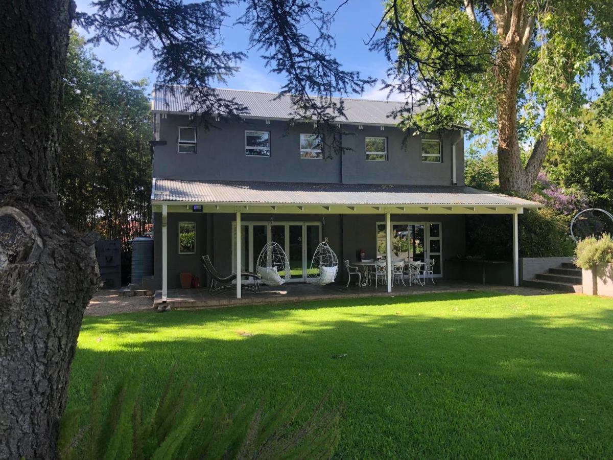 יוהנסבורג Ten Stirling Bed & Breakfast מראה חיצוני תמונה